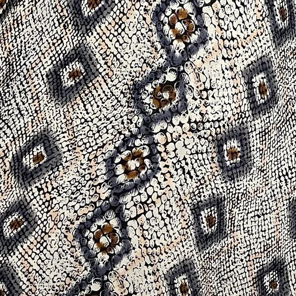 Parker Silk Cold Shoulder Flutter Sleeve Tunic Top - Picture 11 of 11